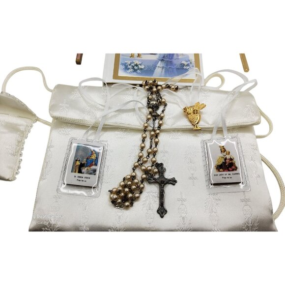 vintage catholic communion set with rosary . - Picture 2 of 3